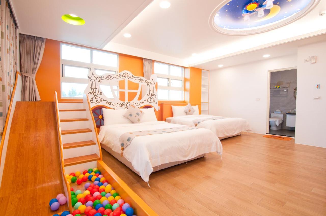 Michelin Castle - Yilan Homestay Wujie Extérieur photo
